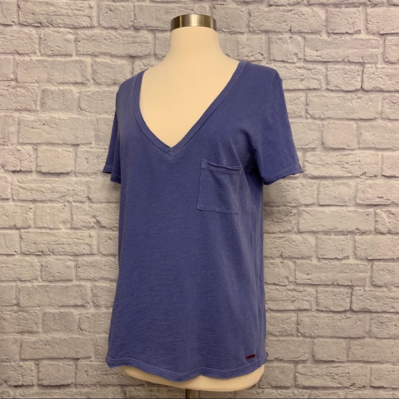 NWT n:Philanthropy Lynne V-neck Pocket Tee Cobalt - Picture 9 of 14